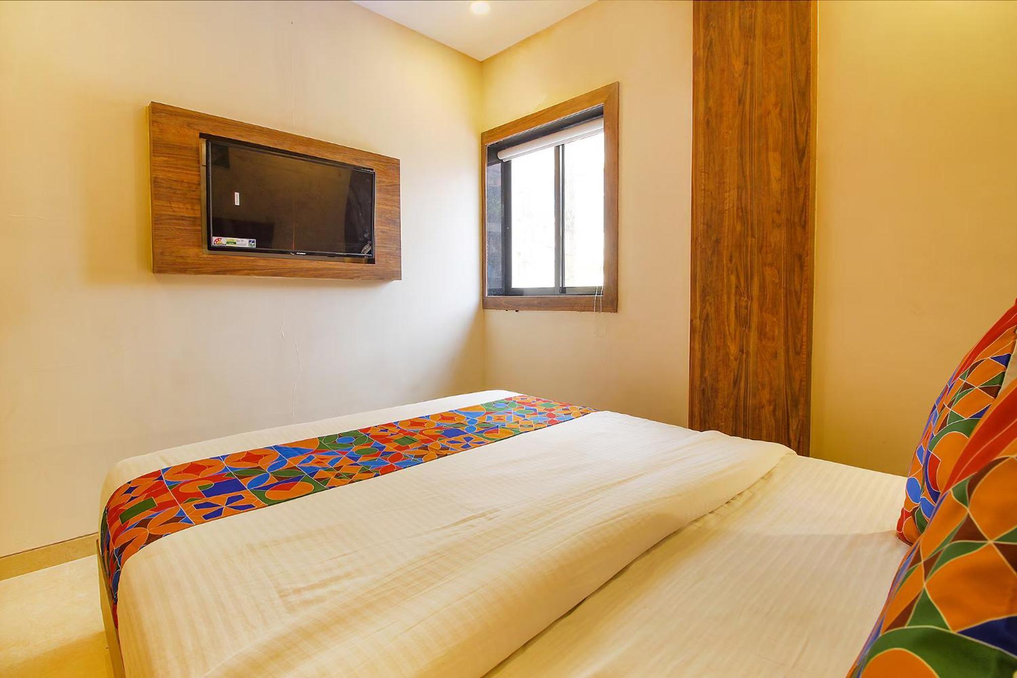 Fabhotel Peninsula - Nr Csmt Station Mumbai  Buitenkant foto