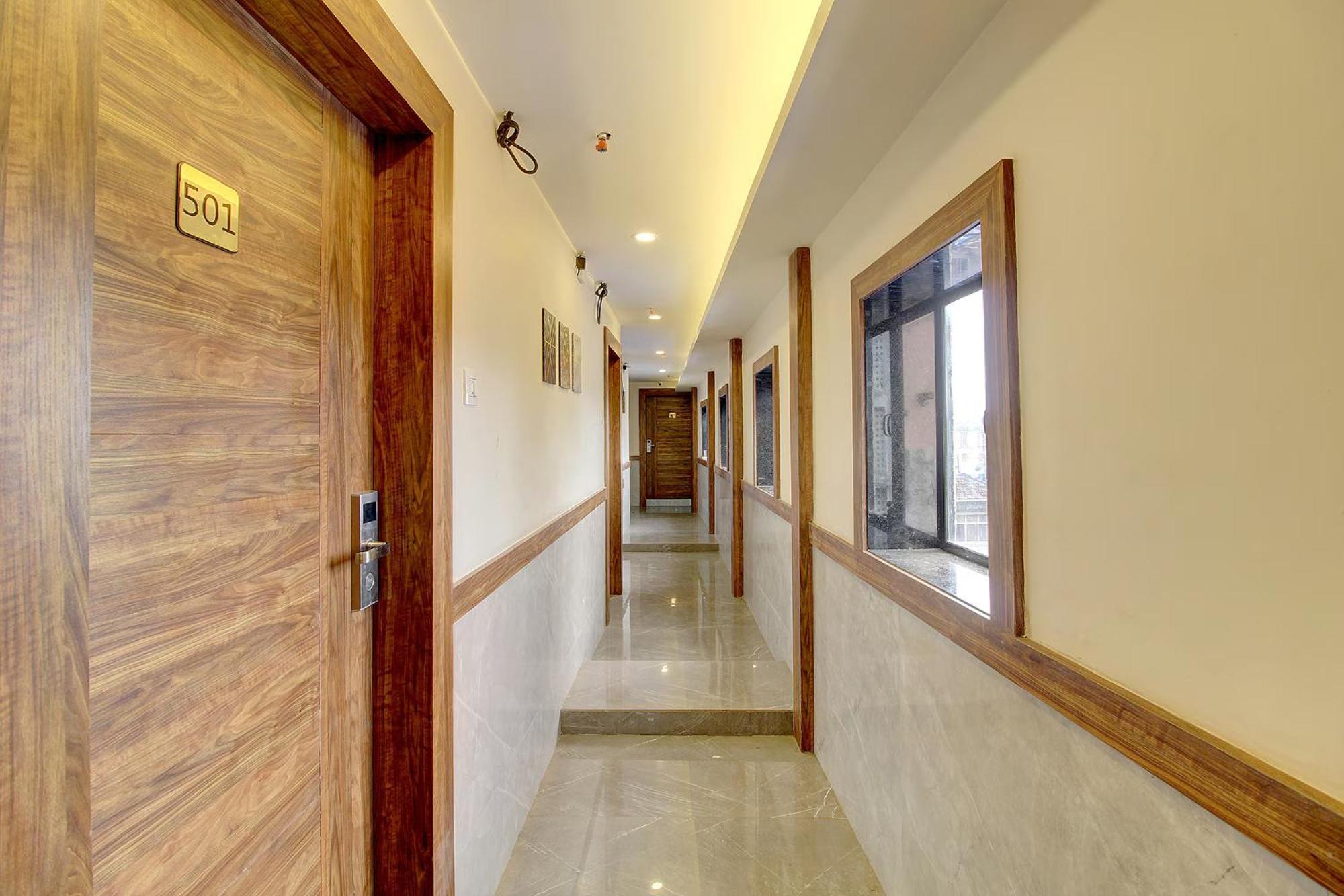 Fabhotel Peninsula - Nr Csmt Station Mumbai  Buitenkant foto