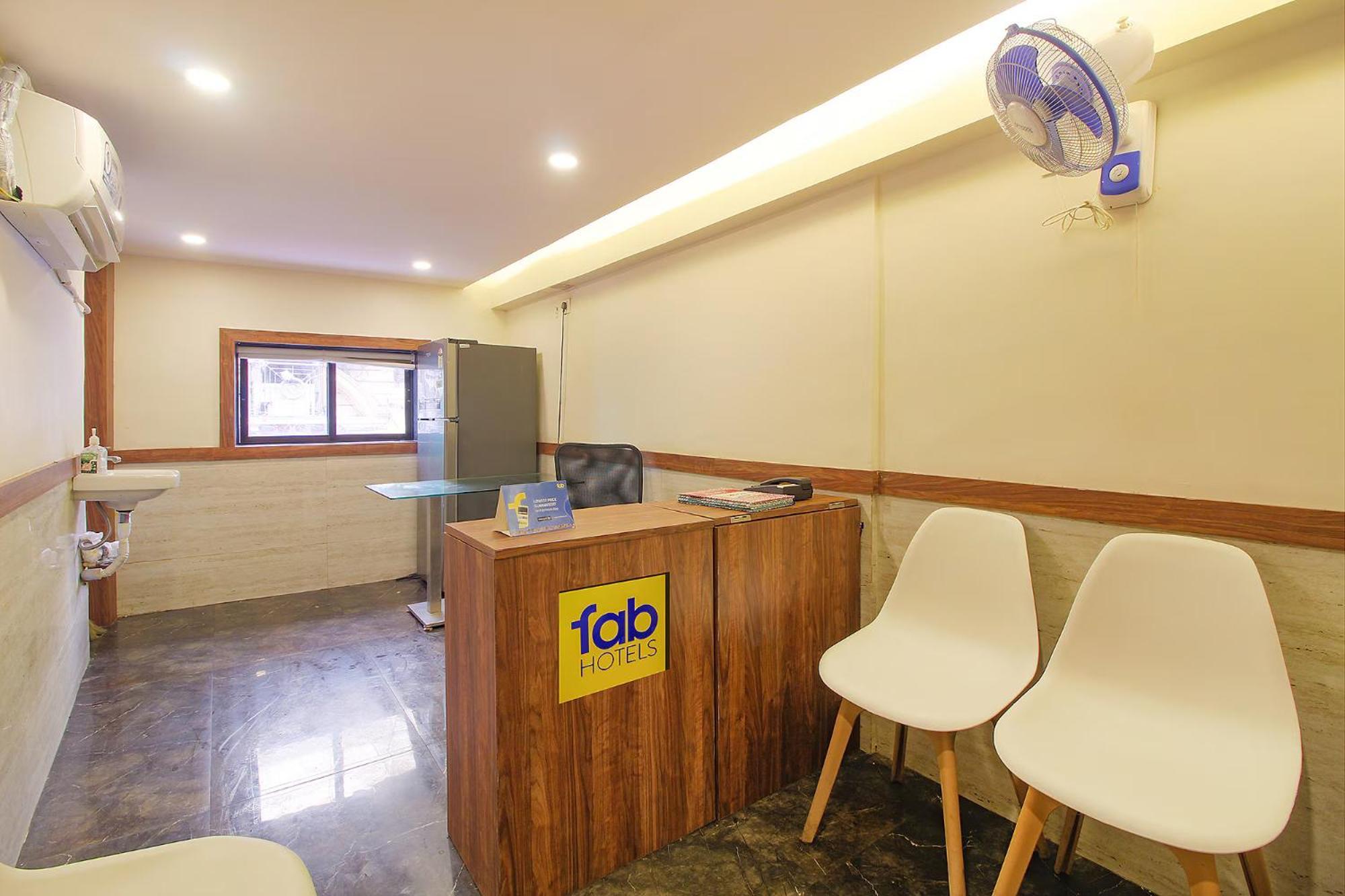 Fabhotel Peninsula - Nr Csmt Station Mumbai  Buitenkant foto