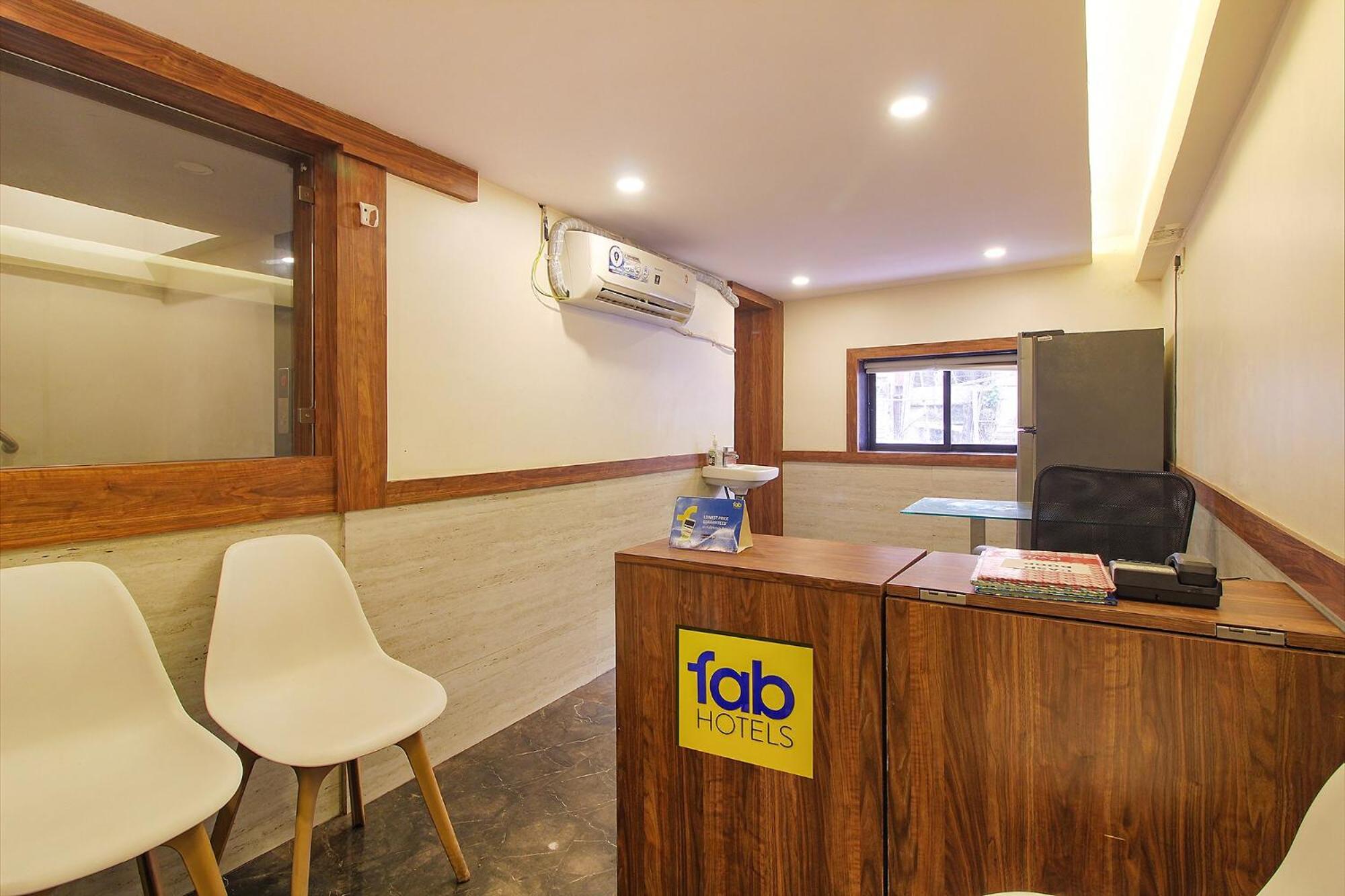 Fabhotel Peninsula - Nr Csmt Station Mumbai  Buitenkant foto